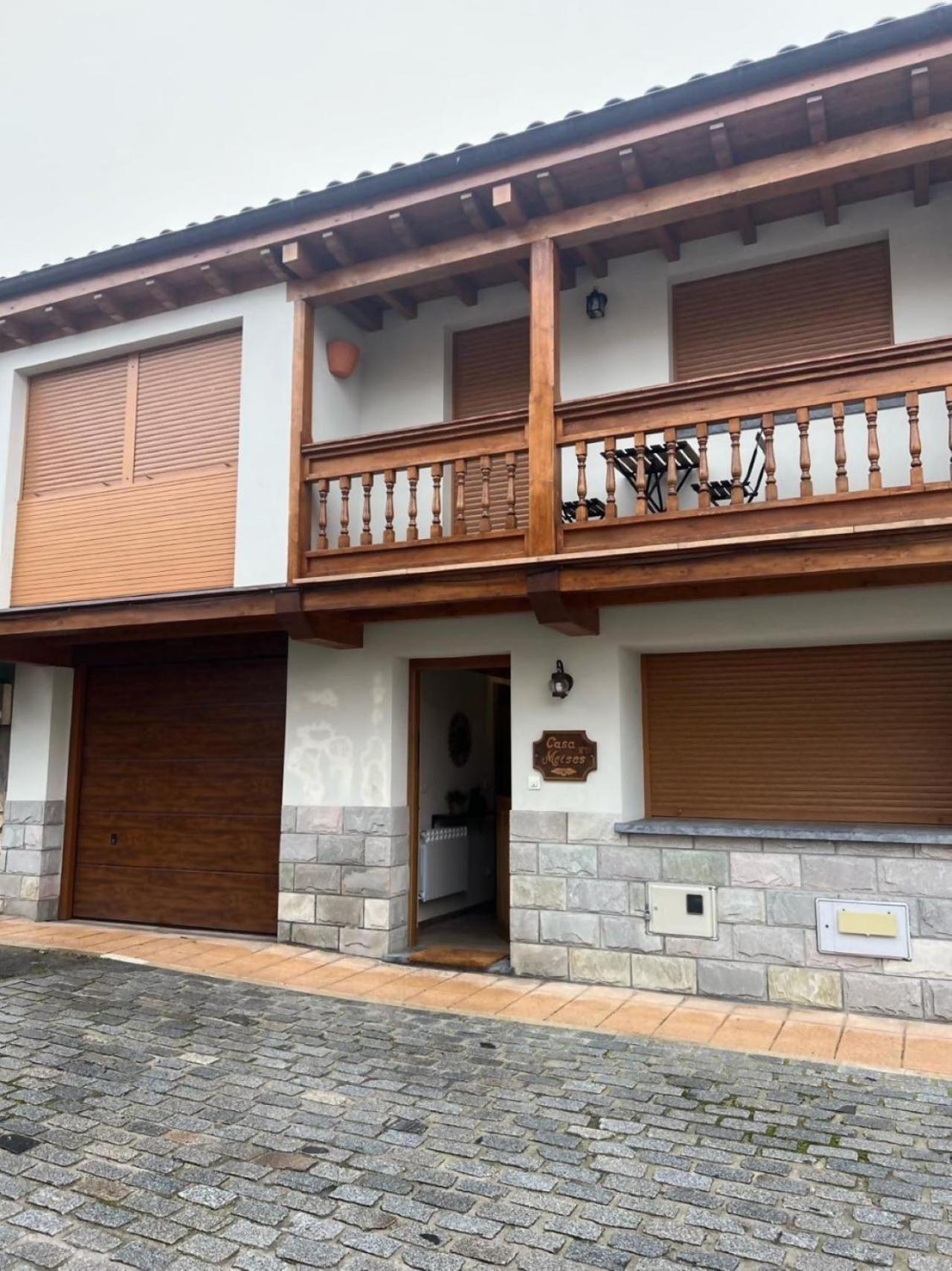 Casa Moises En Bimenes Vila Exterior foto